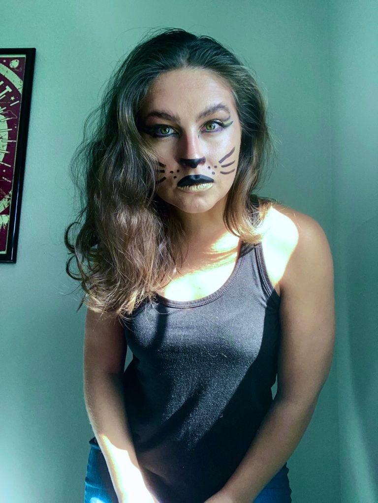 My Daring Halloween Makeup Results: Gold Cat